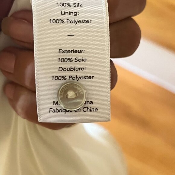 Elizabeth and James white blouse size L - Picture 7 of 8